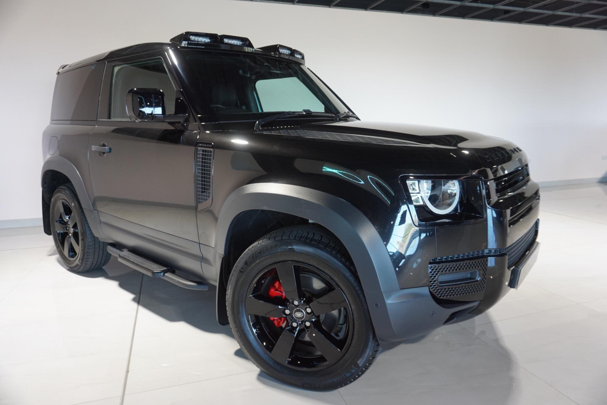 Land Rover Defender 90 3.0 D250 MHEV Hard Top SUV 3dr Diesel Auto 4WD SWB Euro 6 (s/s) (250 ps)